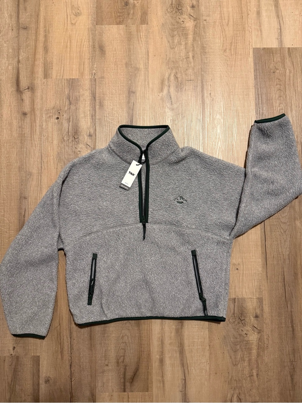 Aritzia Men's Heather Gray Half-Zip Fleece Pullover